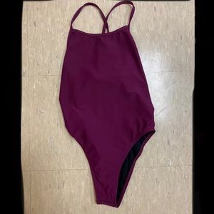 Jolyn fixed back size 32